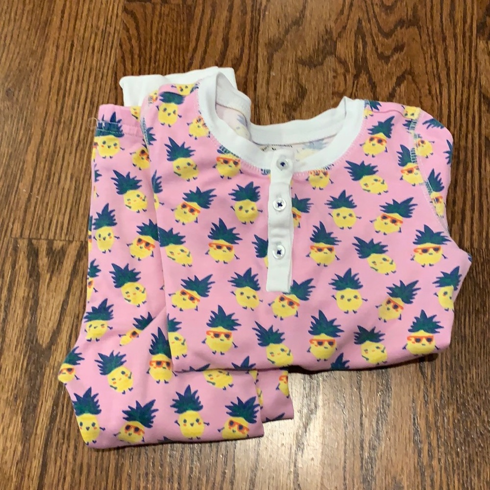 Girl’s Roberta Roller Rabbit PJs!